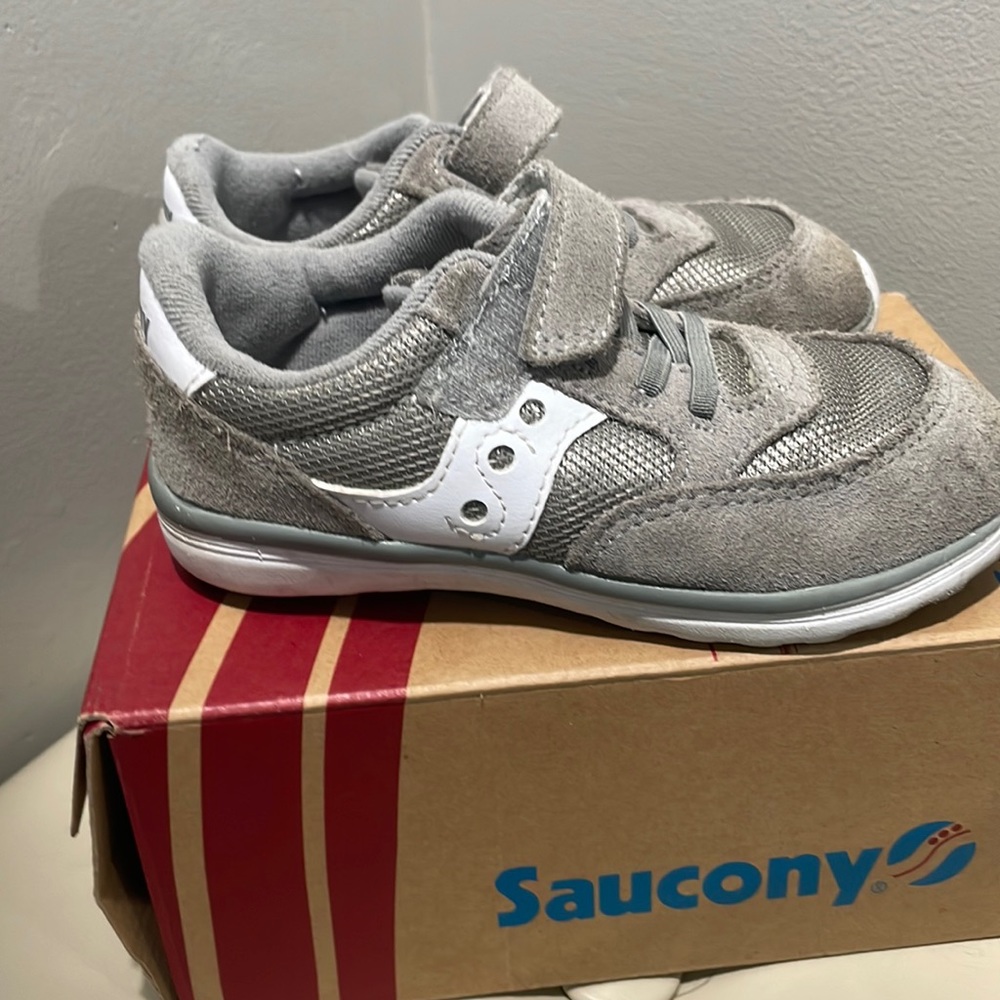 Saucony